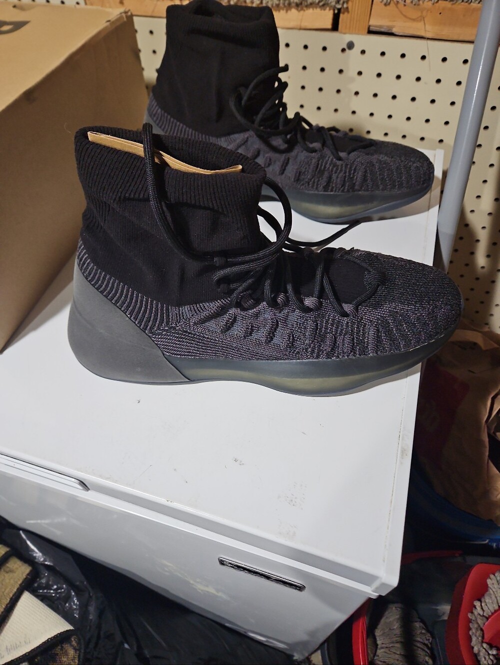 Men's High-Top Knit Sneakers in Black Yeezy Knit Basketball